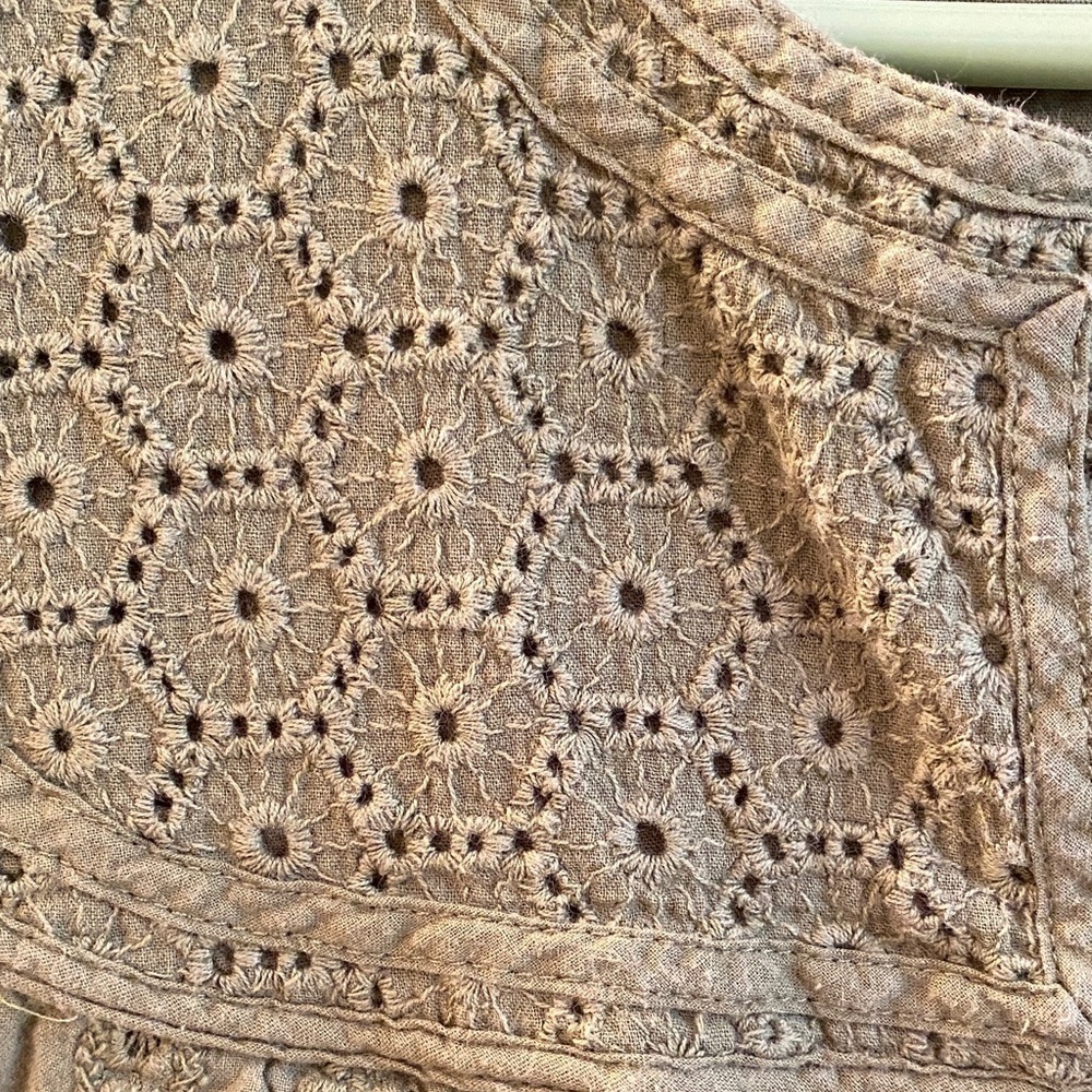 Charter Club Olive Eyelet Women's Blouse - Picture 3 of 7